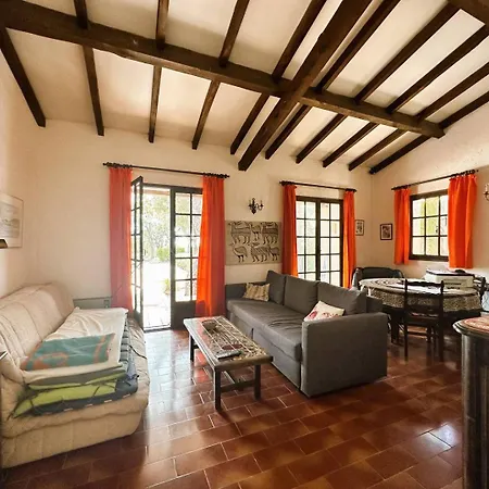 Le Plantier, Maison Pour 6 Personnes Avec Piscine Et Jardin Vue A לה-לונד-לה-מורה